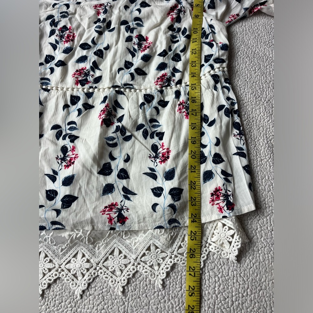 NWT SKIES ARE BLUE CURVY COLD SHOULDER FLORAL WHITE BLOUSE TOP SIZE 1X RAYON - Picture 5 of 6